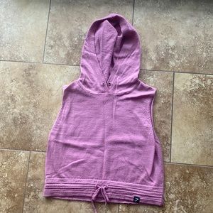 Gymshark slounge short sleeve cropped hoodie